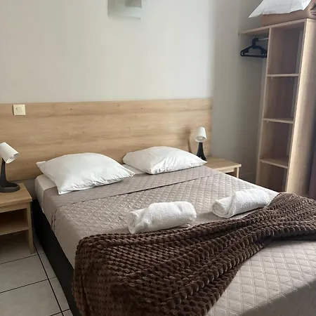 Hotel Du Mont Louis